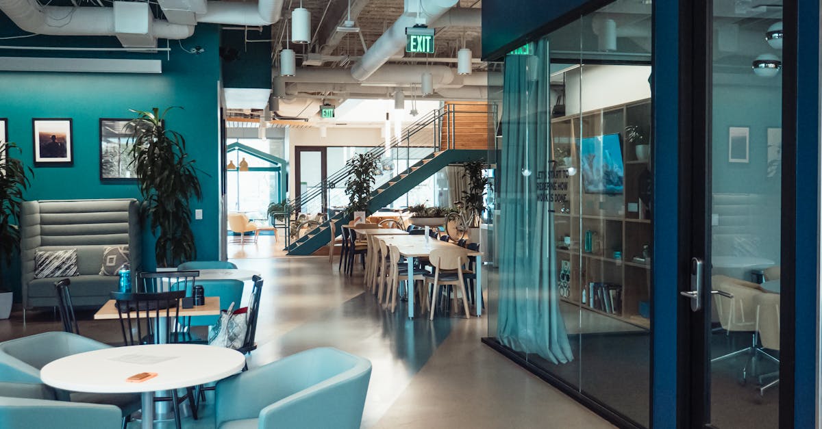 豌豆ip实名账号：流量卡和社交媒体：如何在社交媒体上分享你的流量卡