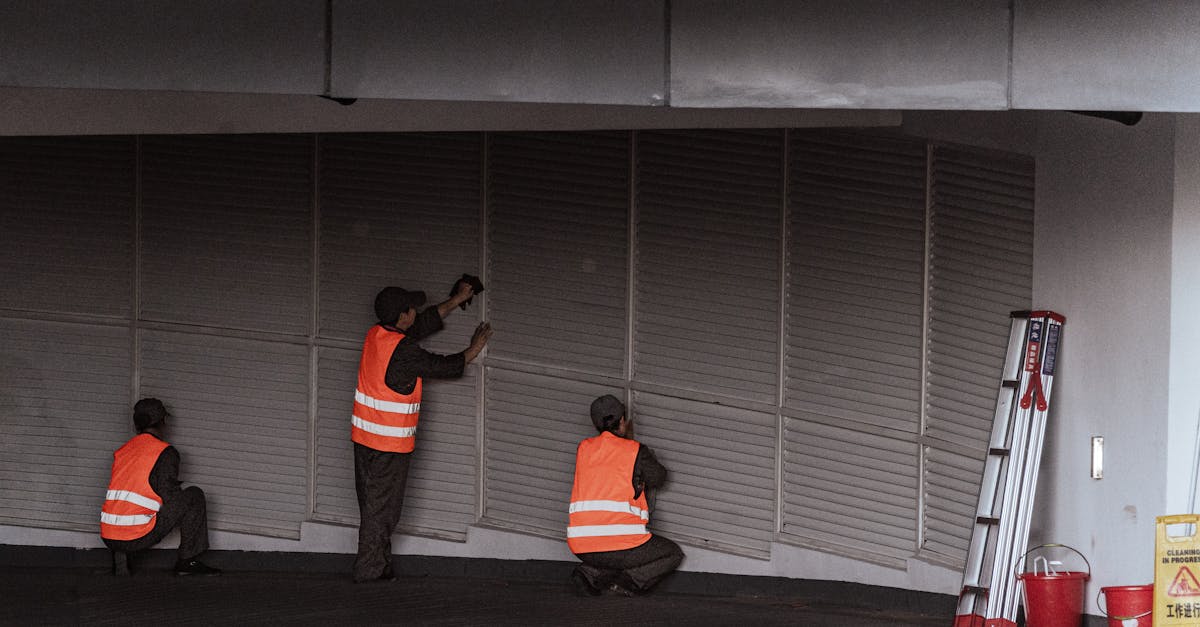 依云如何实现品牌溢价提升企业利润和形象？